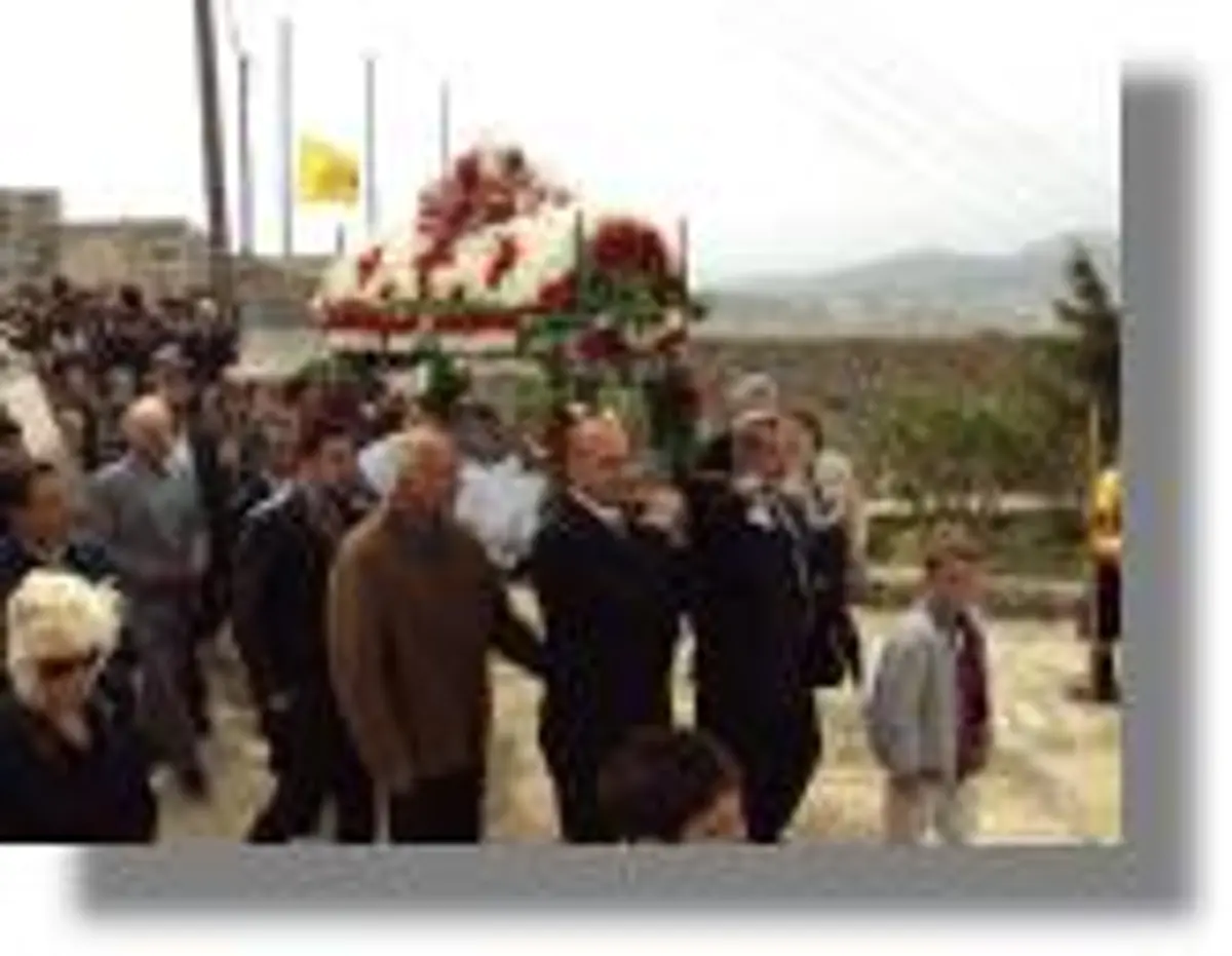 Με κατάνυξη η περιφορά του Επιταφίου στη Λέρο