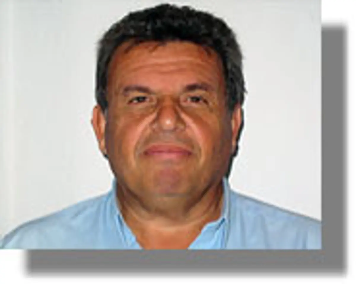 Με πόστερ διαμαρτυρίας στο συνέδριο στη Σαντορίνη THALLATA-THALLATA ο Πρόεδρος του Διαδημοτικού Λιμενικού Ταμείου Πάτμου