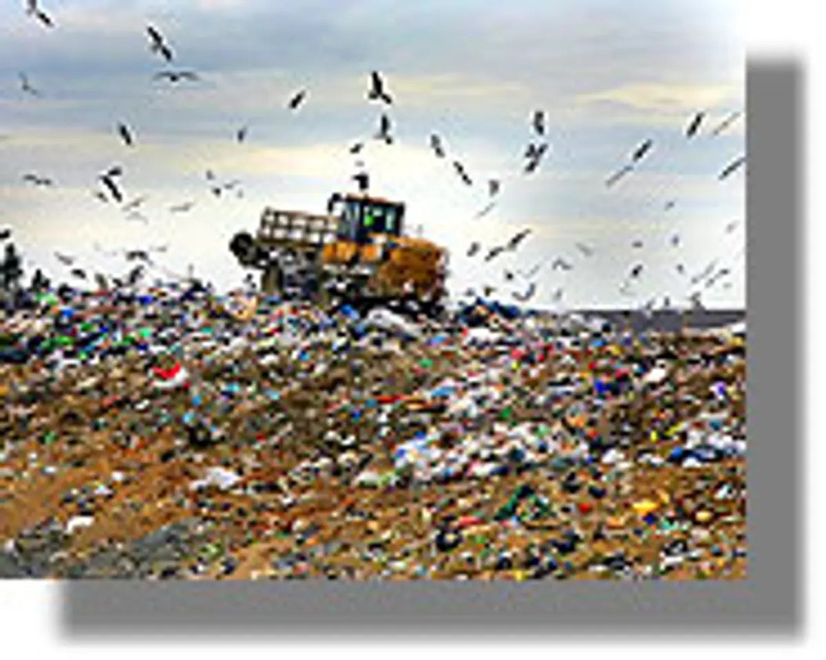 Πρόστιμα και φυλάκιση σε δημάρχους με παράνομες χωματερές