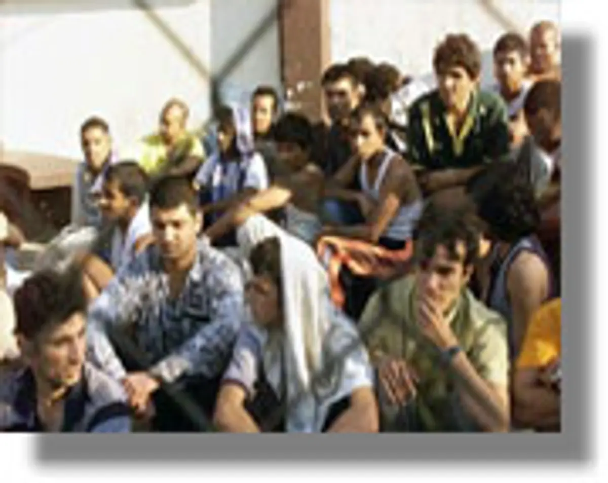 λαθρομετανστες φωτο