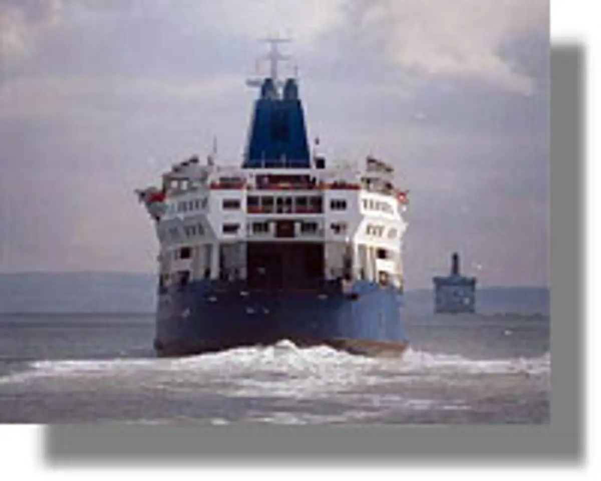 Δημοσιεύτηκε η προκήρυξη για τις άγονες γραμμές