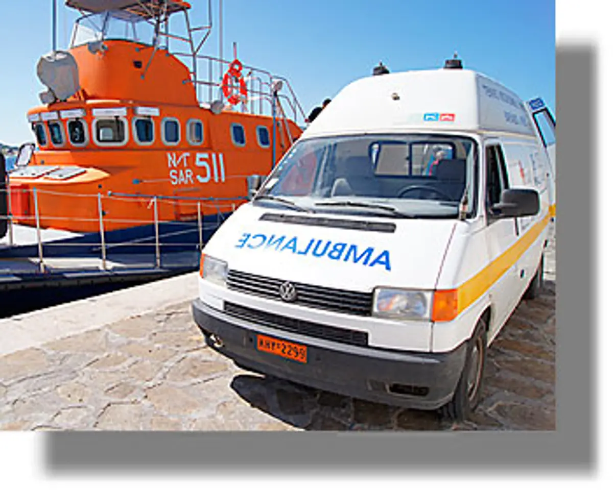 ΛΕΡΟΣ: Μια έγκυος ανάμεσα σε 25 παράνομους μετανάστες – Διεκομίσθη στην Κάλυμνο