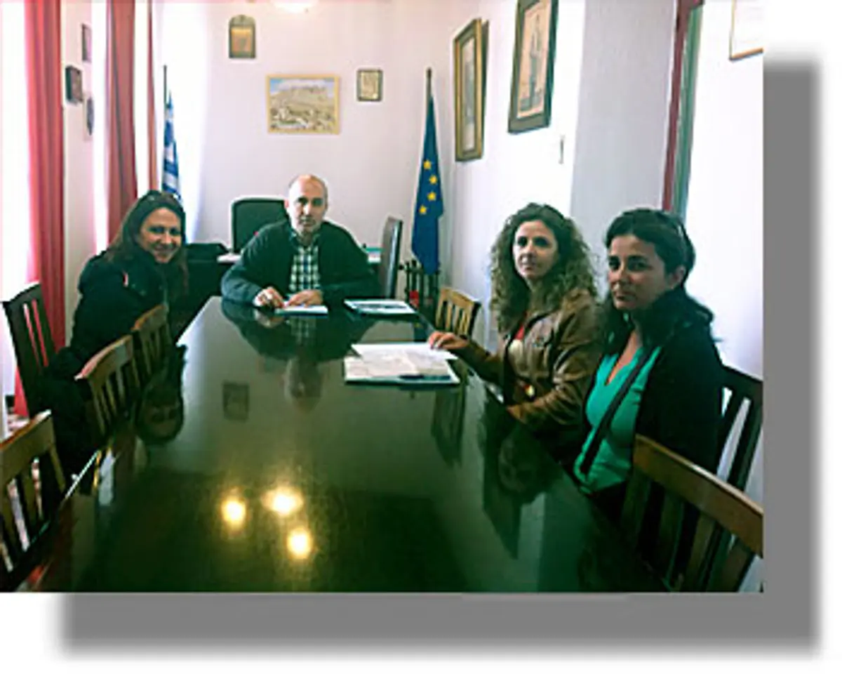 Συνάντηση Δημάρχου Λέρου για τα προβλήματα του Δημοτικού Σχολείου Αλίντων