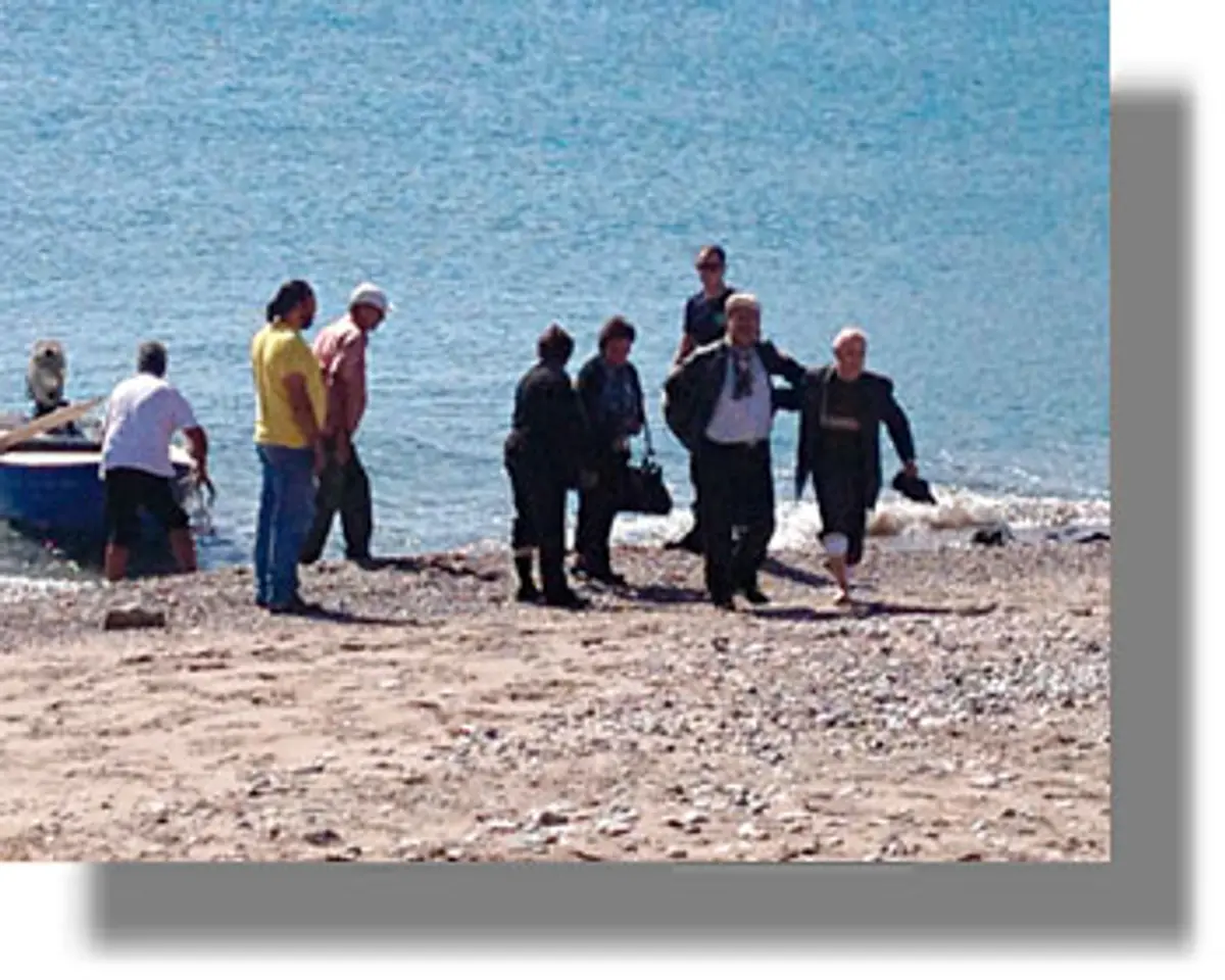 ΦΑΡΜΑΚΟΝΗΣΙ: Εντοπισμός αλλοδαπών προσφύγων και ανάσυρση τεσσάρων σορών…