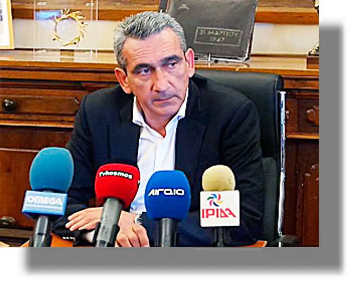 Συνέντευξη Τύπου του Περιφερειάρχη Νοτίου Αιγαίου Γιώργου Χατζημάρκου