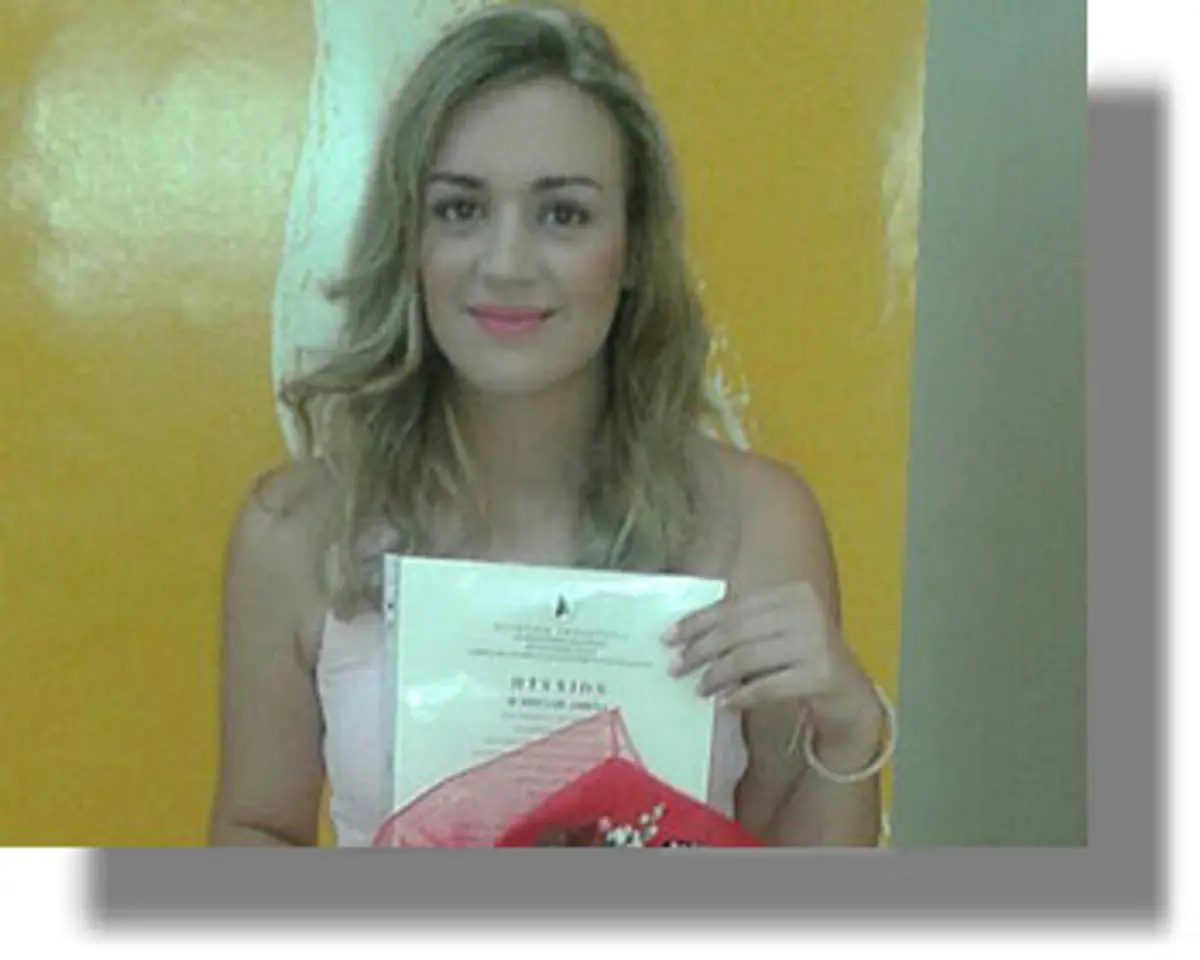 ΛΕΡΟΣ: Συγχαρητήρια στη συμπατριώτισσα μας Αθηνά Μπίλλη που πήρε το Πτυχίο της