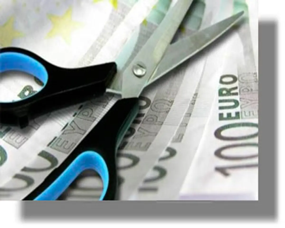 Αναπόφευκτη η διαγραφή χρεών προς το δημόσιο…