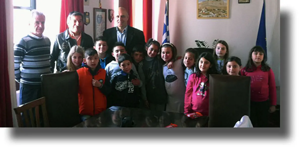 ΛΕΡΟΣ: Εκπαιδευτική επίσκεψη στο Δημαρχείο της Γ’ τάξης του Δημοτικού Σχολείου Αλίντων