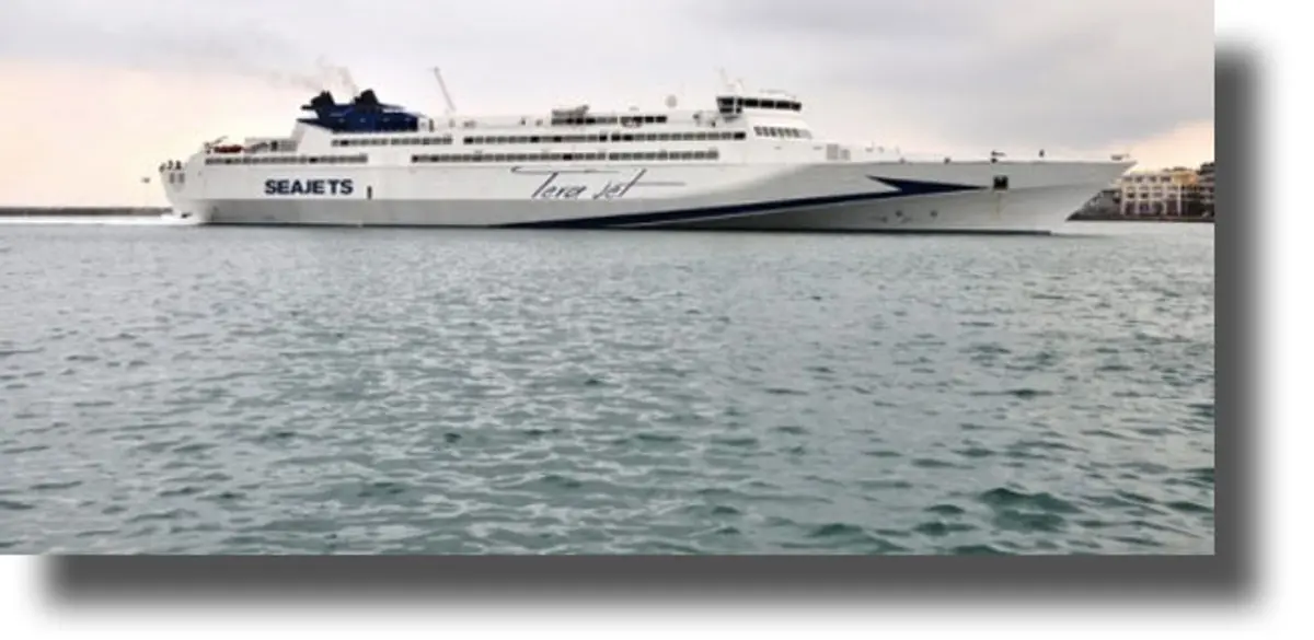 ΛΕΡΟΣ: Προσπάθειες για μεταφορά 800 μεταναστών από τη Χίο