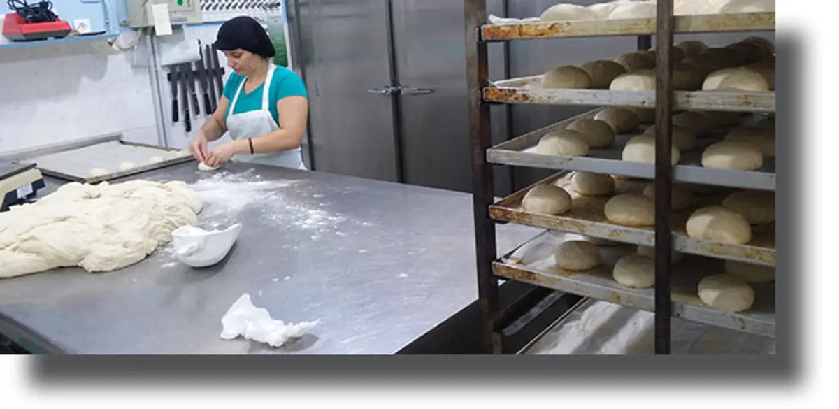 HOTSPOT: Καταγγελίες ότι ο διαγωνισμός για τη σίτιση των προσφύγων είναι «φωτογραφικός»