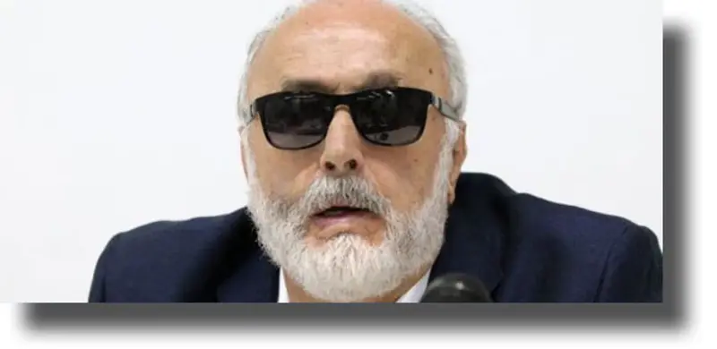 Δήμαρχος Μήλου σε Κουρουμπλή: «Είστε ανεπιθύμητος στο νησί μας»