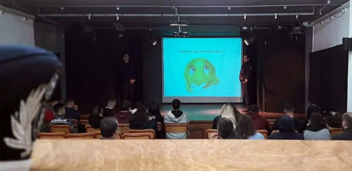 Ενημερωτική διάλεξη για την οδική ασφάλεια σε μαθητές του ΕΠΑΛ Πάτμου