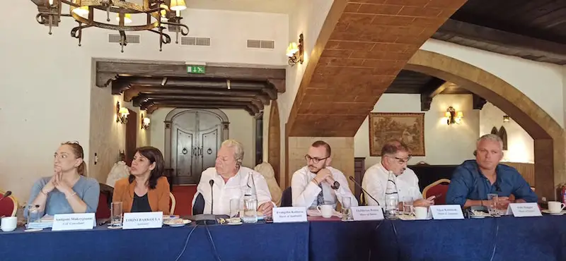Λέρος: Ψήφισμα συμπαράστασης έξι (6) Δημάρχων της Δωδεκανήσου για το προσφυγικό/μεταναστευτικό