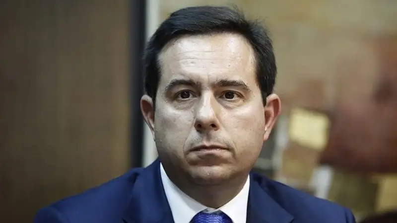 N. Μηταράκης: “Με τη βοήθεια της Αυτοδιοίκησης προχωρούν οι κλειστές δομές σε Σάμο, Κω, Λέρο”