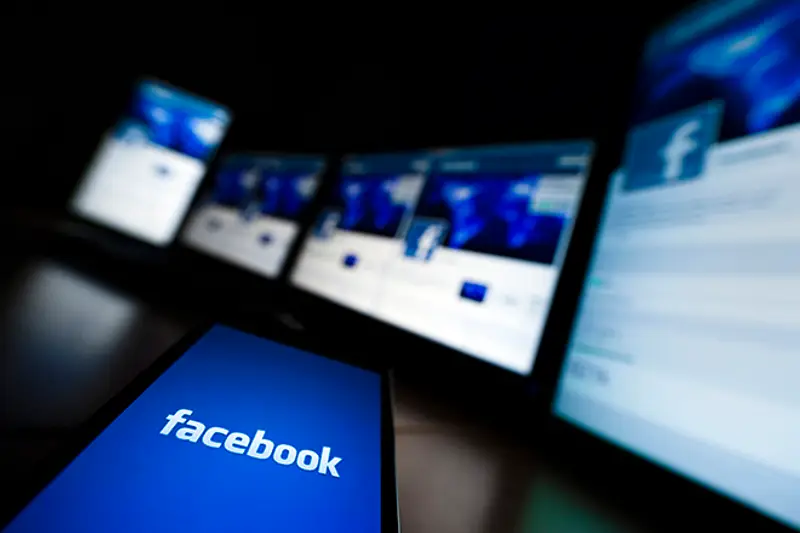 Το Facebook « μαρκάρει» κρατικά ΜΜΕ