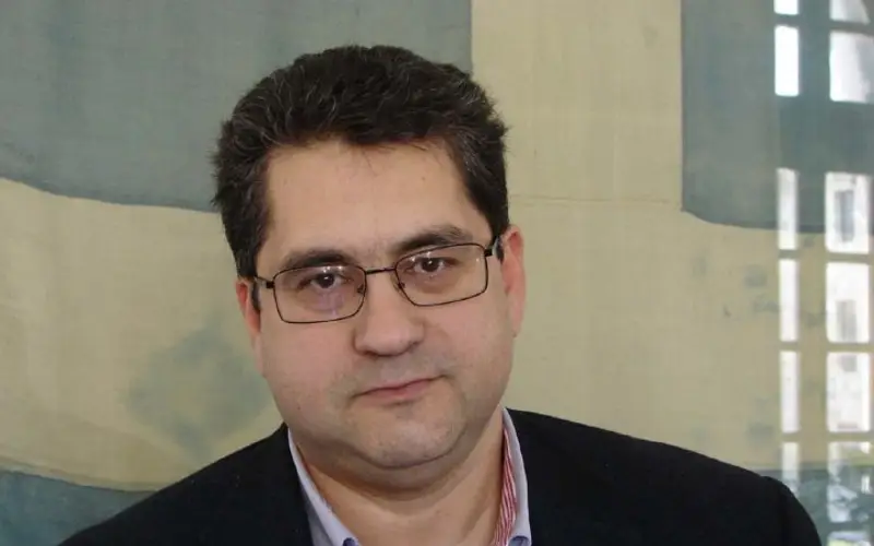 ΧΑΡΑΛΑΜΠΟΣ ΚΟΚΚΙΝΟΣ: «Να λειτουργησει σε μόνιμη βάση πλωτή υγειονομική μονάδα στις Κυκλάδες και τα Δωδεκανησα μας»