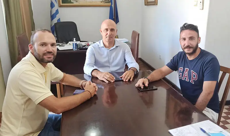 Λέρος: Συνάντηση Δημάρχου Λέρου για το Υδατοδρόμιο