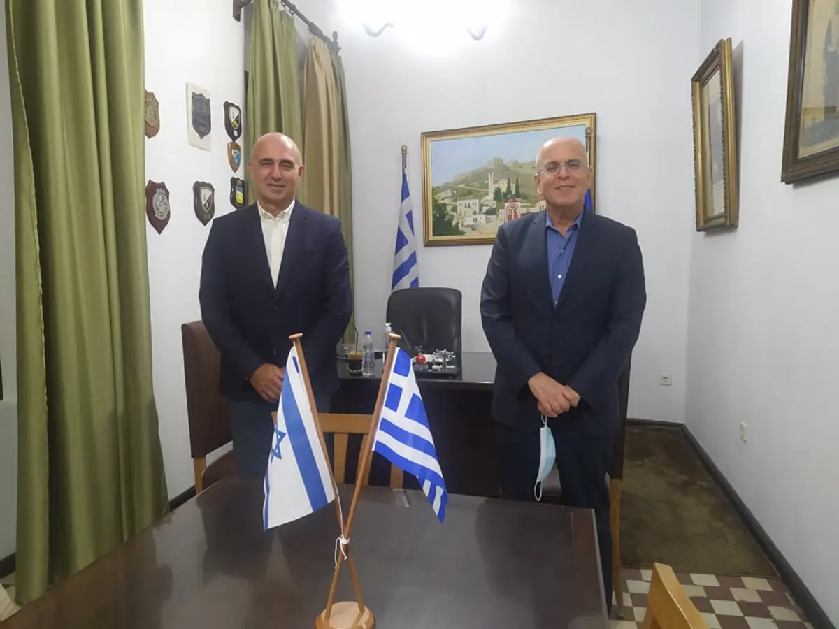 ΕΠΙΣΚΕΨΗ ΤΟΥ ΠΡΕΣΒΗ ΤΟΥ ΙΣΡΑΗΛ ΣΤΗ ΛΕΡΟ