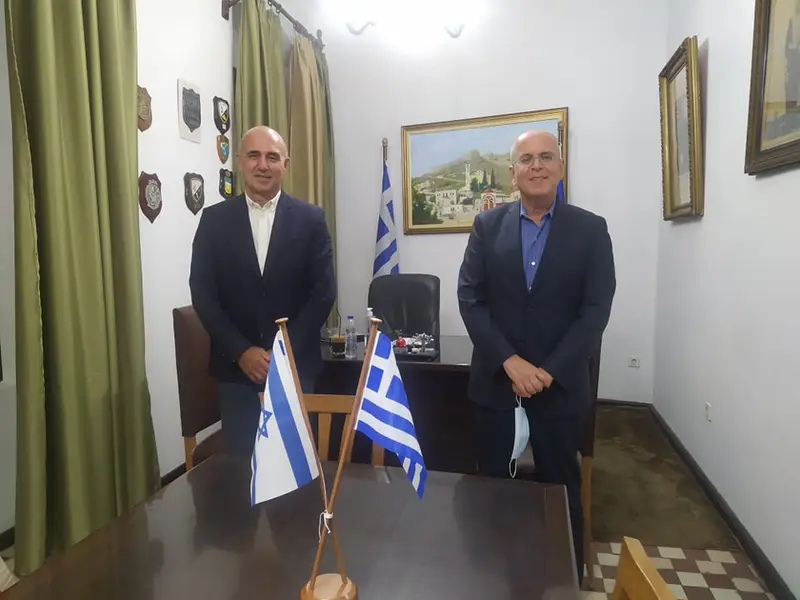 ΕΠΙΣΚΕΨΗ ΤΟΥ ΠΡΕΣΒΗ ΤΟΥ ΙΣΡΑΗΛ ΣΤΗ ΛΕΡΟ