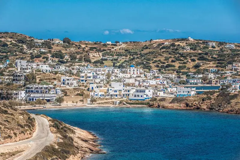 ΚΚΕ: Να μην υποβαθμιστεί το Δημοτικό Σχολείο των Λειψών από 6θέσιο σε 3θέσιο.