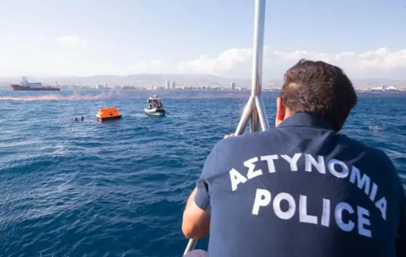 Λέρος: Γυναίκα πήδηξε στη θάλασσα για να αποφύγει το ψυχιατρείο!