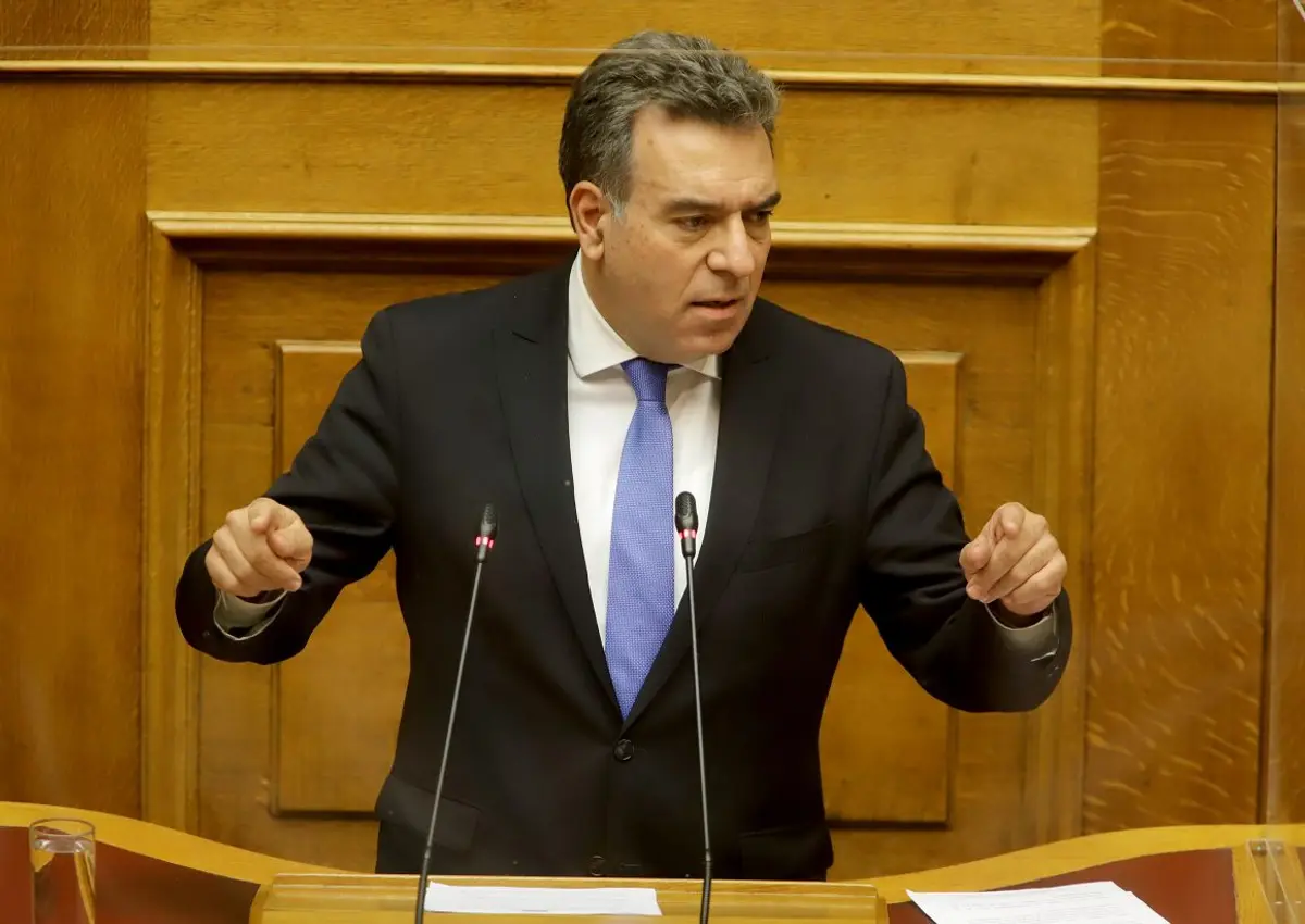 Μ. ΚΟΝΣΟΛΑΣ: «Ευέλικτες και έξυπνες λύσεις για την επίλυση των προβλημάτων δημόσιας υγείας στην Πάτμο»