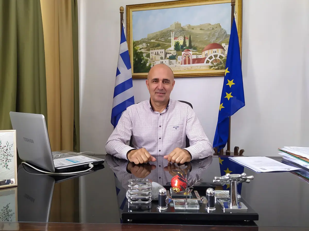 Λέρος: Ενημέρωση Δημάρχου για τα κρούσματα κορωνοϊού