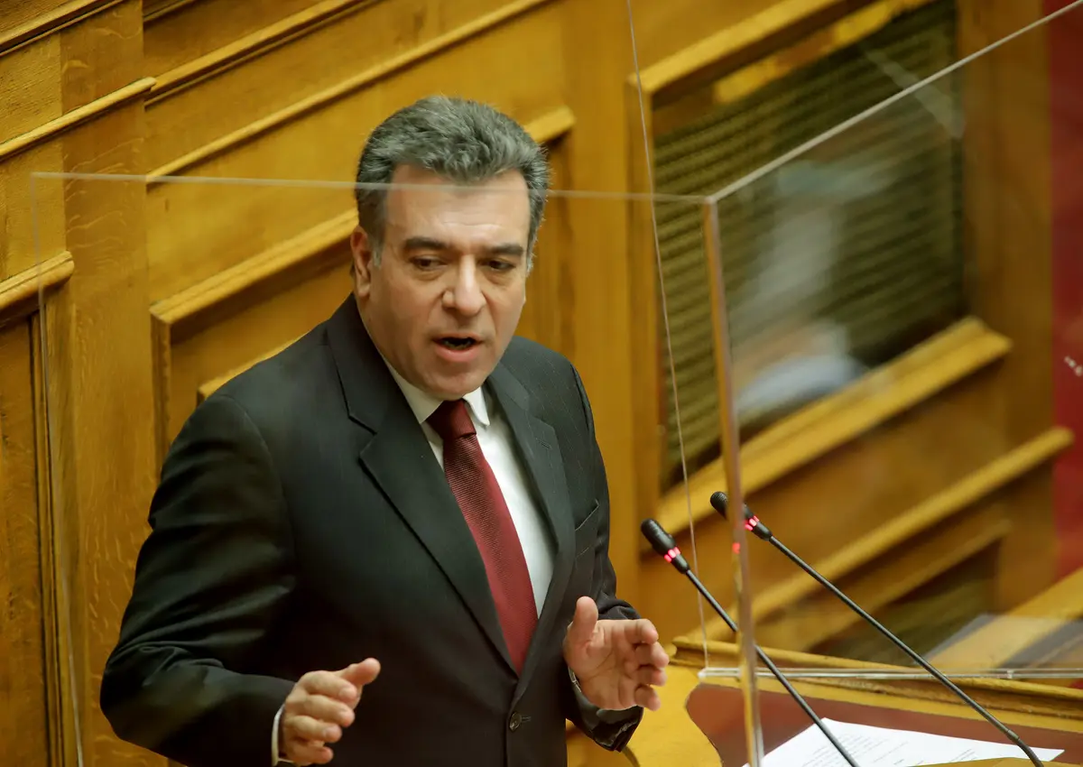 Λέρος: Πρωτοβουλία του Μάνου Κόνσολα για τη χρηματοδότηση επισκευής του κτιρίου του αστυνομικού τμήματος