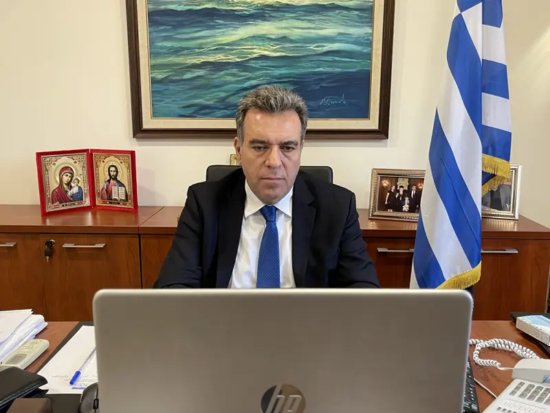 Πρόταση – τομή του Μάνου Κόνσολα για να εξυπηρετούνται οι πολίτες των νησιών στον τόπο κατοικίας τους, άμεσα και χωρίς ταλαιπωρία
