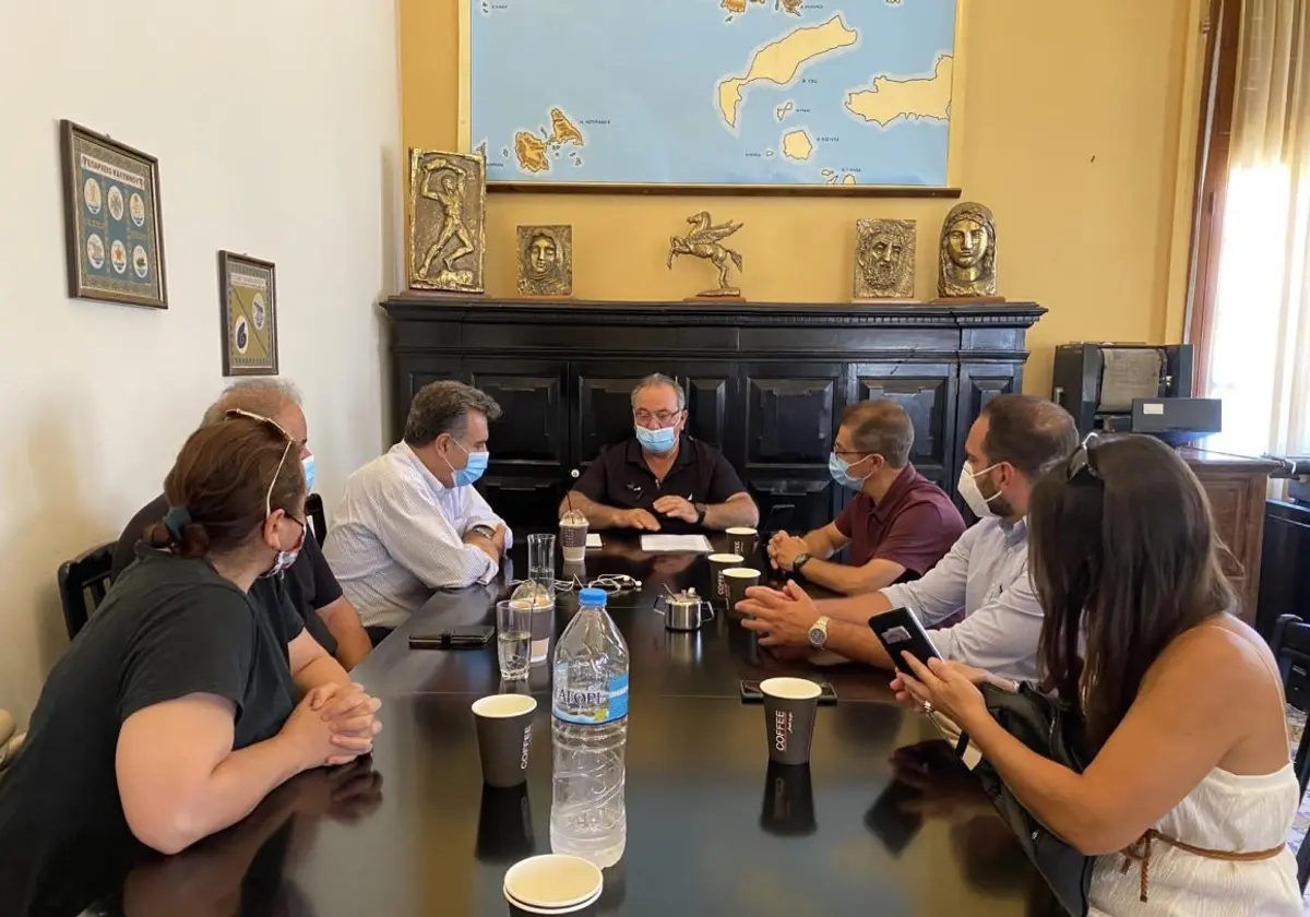 Πρωτοβουλία και τεκμηριωμένη παρέμβαση του Μάνου Κόνσολα για την επαναλειτουργία της ΔΟΥ Καλύμνου