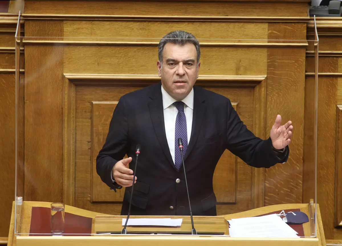 Παρέμβαση του Μάνου Κόνσολα στον Υπουργό Οικονομικών για τη διευκόλυνση των πληγέντων από τη θεομηνία στην Κάλυμνο