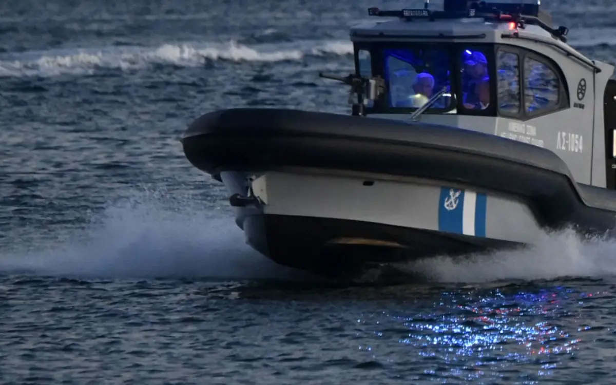 Εντοπισμός δεκαέξι αλλοδαπών και σύλληψη του αλλοδαπού διακινητή τους μετά από καταδίωξη στην Κω