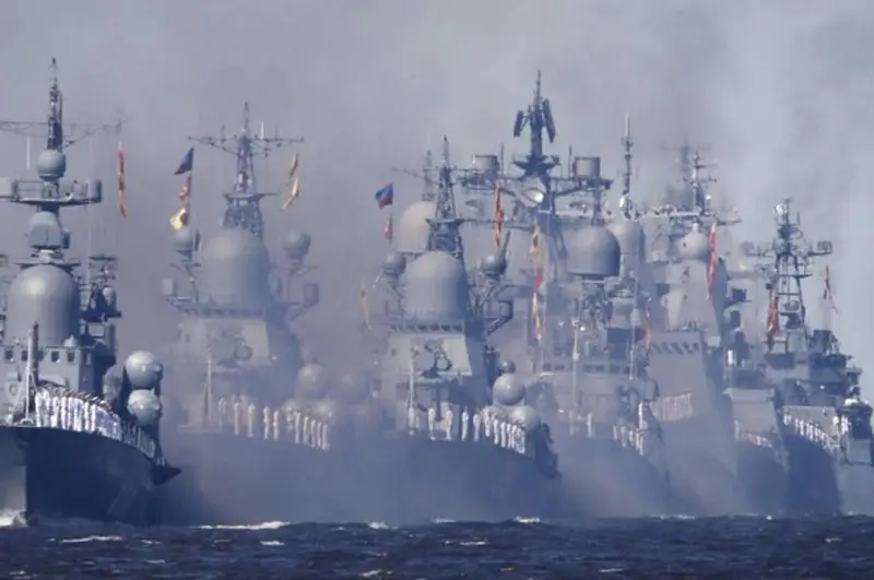 Αμερικανός Ναύαρχος: Το NATO μπορεί να καταστρέψει το ρωσικό ναυτικό μέσα σε λίγες ημέρες