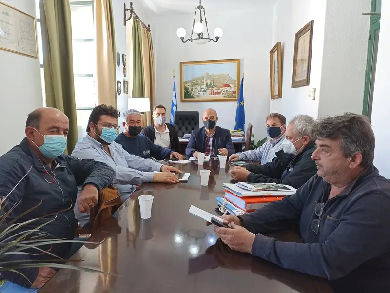 Συνάντηση Δημάρχου Λέρου με τους μηχανικούς της Περιφέρειας