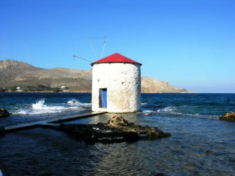 Η Λέρος ανάμεσα στα 5 πιο μεγαλειώδη ελληνικά νησιά στα Δωδεκάνησα σύμφωνα με Αυστραλιανό οδηγό