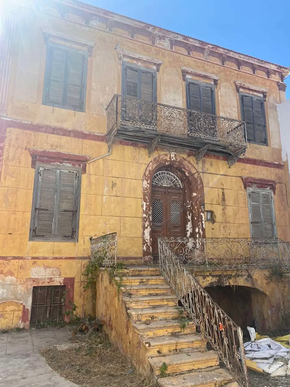 Λέρος: Συνεχίζονται οι προσπάθειες της Δημοτικής Αρχής για την αναπαλαίωση της “Οικίας Βενιζέλου”