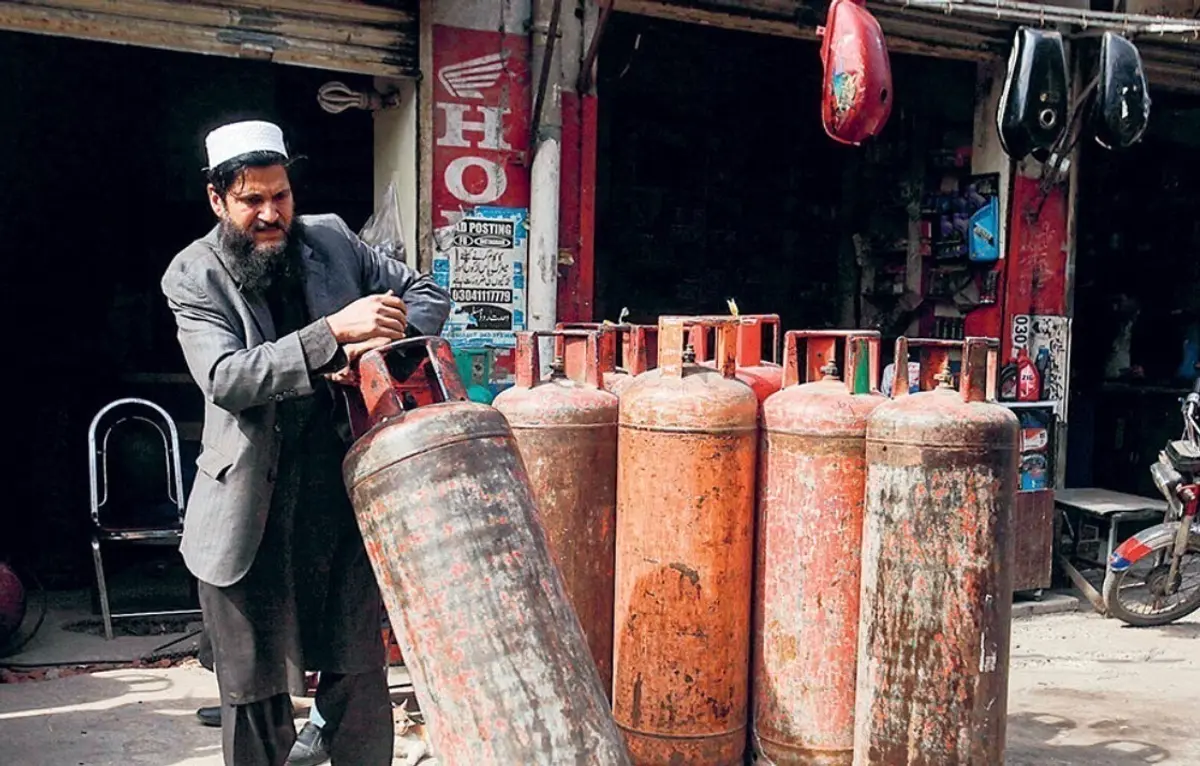 Κίνδυνος ακραίας φτώχειας για 141 εκατ. ανθρώπους