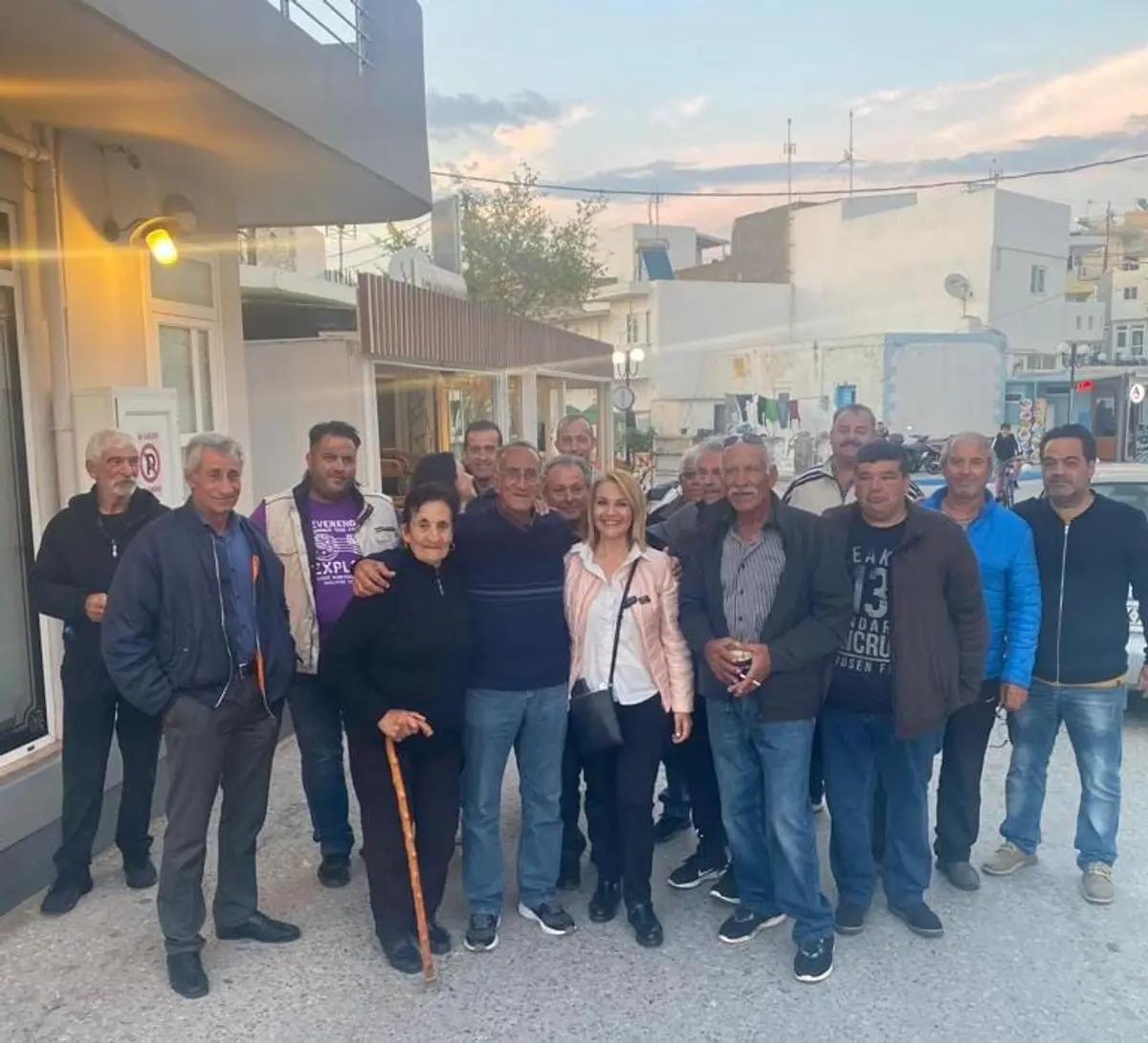 Μίκα Ιατρίδη από την Κω: «Η σχέση που έχουμε χτίσει είναι διαχρονική και με τιμά ιδιαίτερα! Πάντα δίπλα σας!»