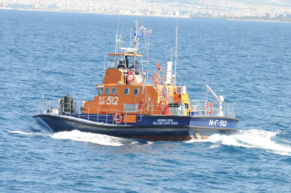 Λέρος: Μηχανική βλάβη ιστιοφόρου σκάφους στο Λακκί