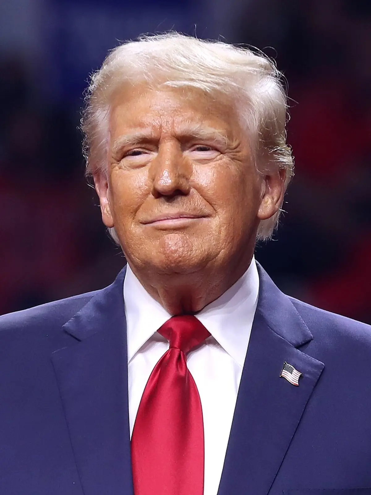 Ο Τραμπ απειλεί την ΕE: Θα πρέπει να αγοράσει ενέργεια από τις Ηνωμένες Πολιτείες -Πώς θα απαντήσουν οι Βρυξέλλες