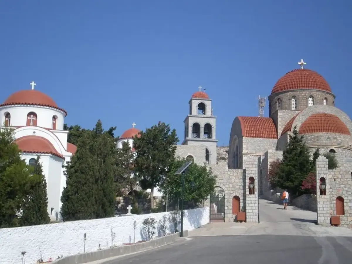 Εκοιμήθη η Ηγουμένη της Ιεράς Μονής των Αγίων Πάντων Καλύμνου