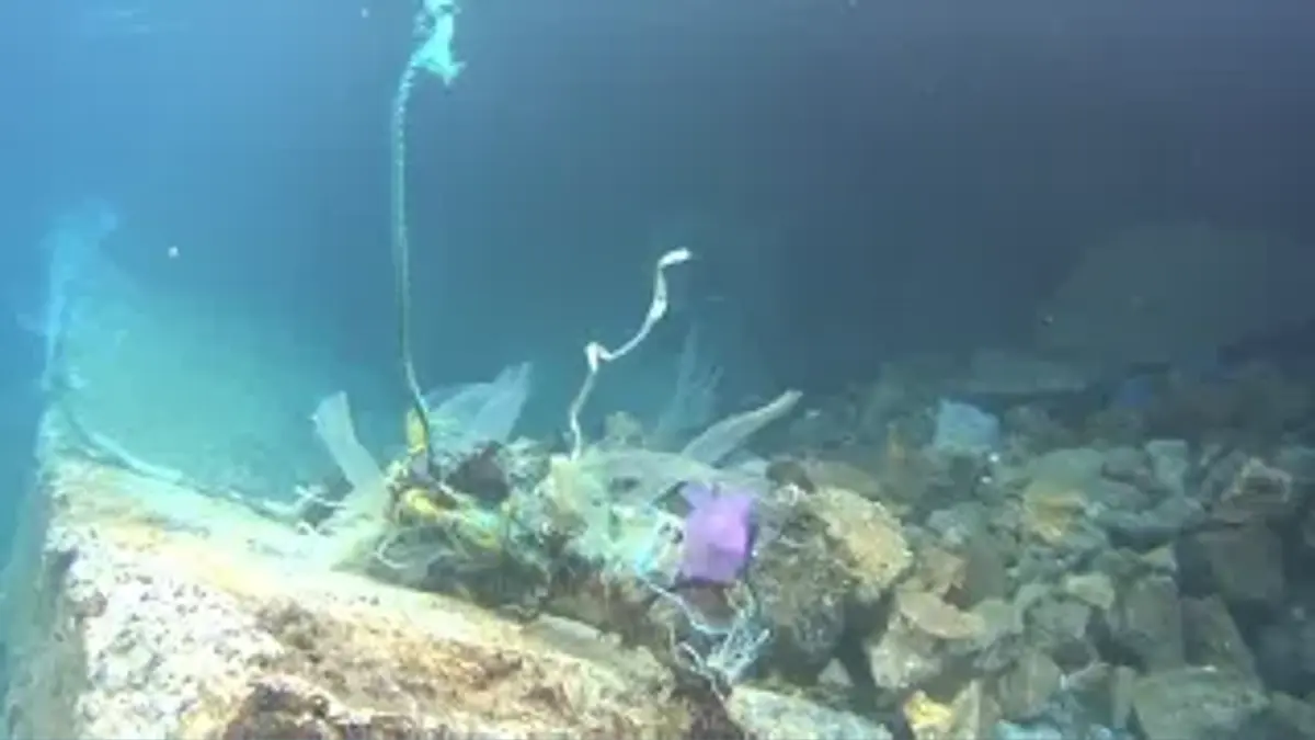 Λέρος: Αποκλειστικό βίντεο από την αυτοψία δυτών στο λιμάνι της Αγίας Μαρίνας