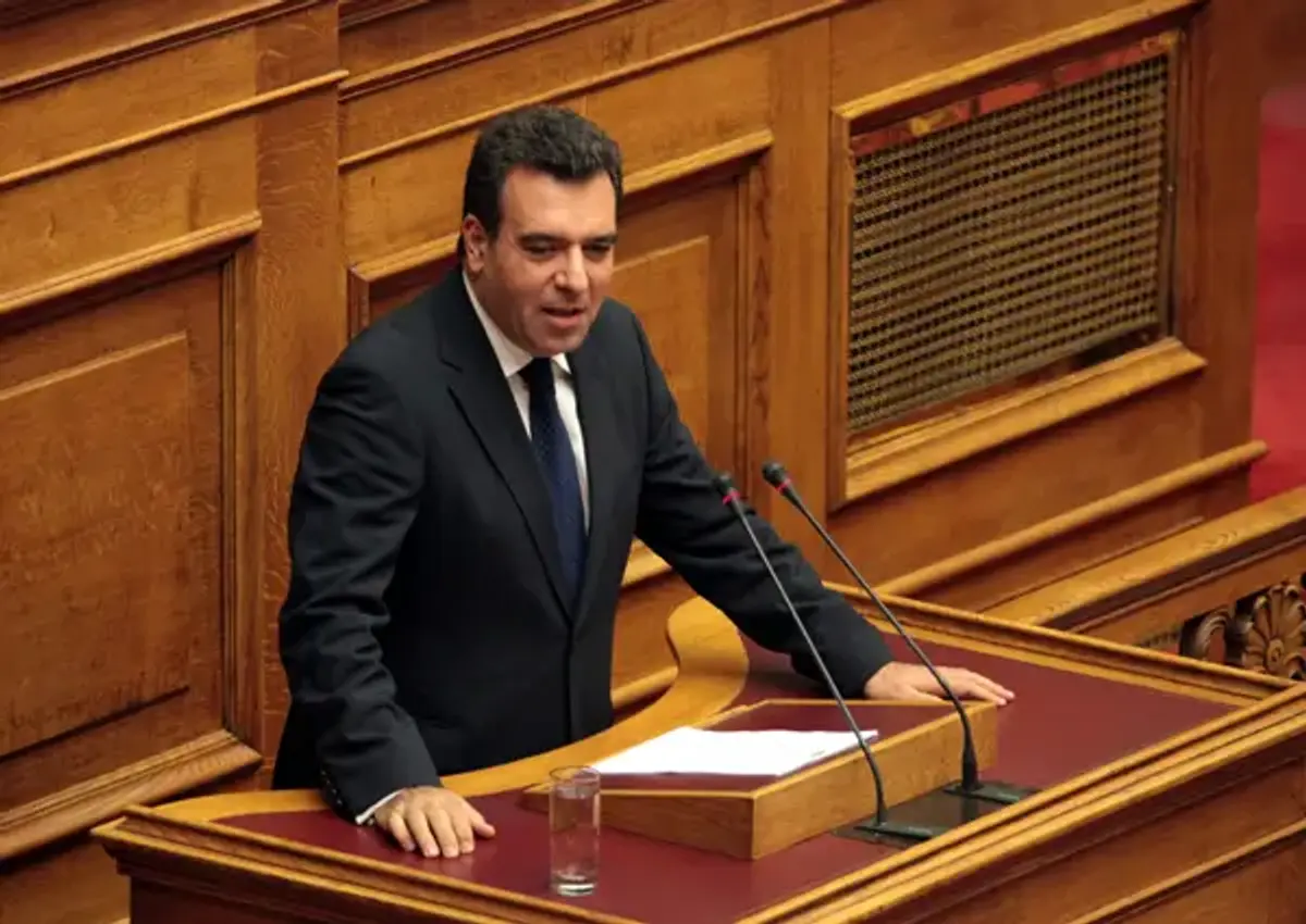 Μάνος Κόνσολας: «Να ενταχθούν περισσότερα σχολεία στο Νότιο Αιγαίο στο πρόγραμμα ανακαίνισης των εγκαταστάσεων τους « Μ.Γιαννάκου»