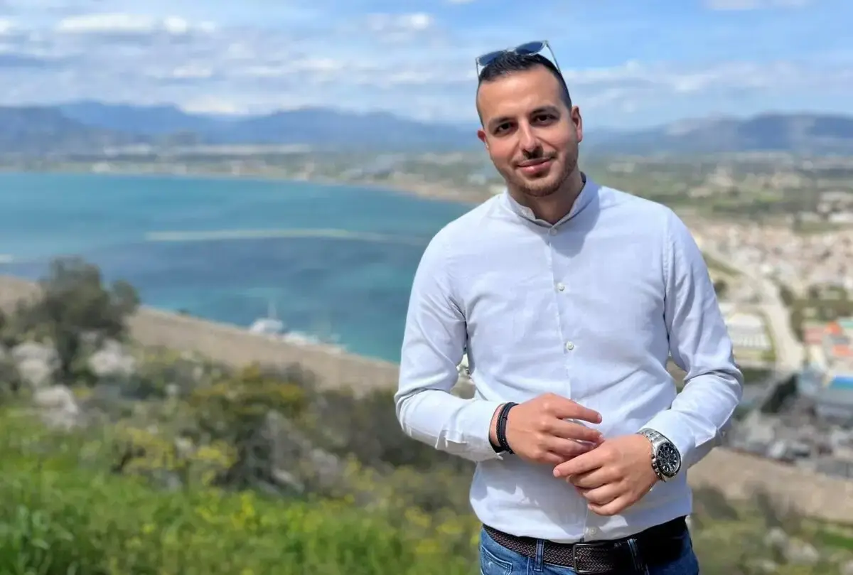 Άγγελος Κωνσταντινίδης: “Η πολιτική οφείλει να επιστρέψει στα πραγματικά προβλήματα της κοινωνίας”