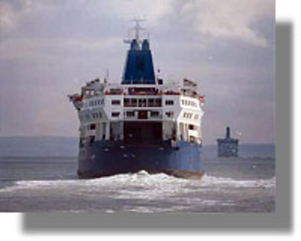 Νόμιμο το ανώτατο πλαφόν στα ακτοπλοϊκά εισητήρια