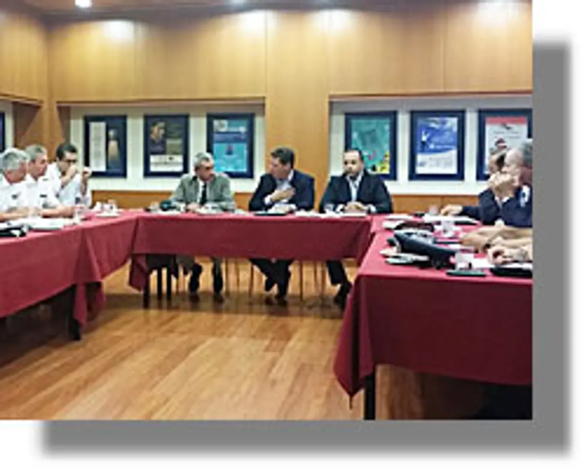 παράνομοι μετανάστες