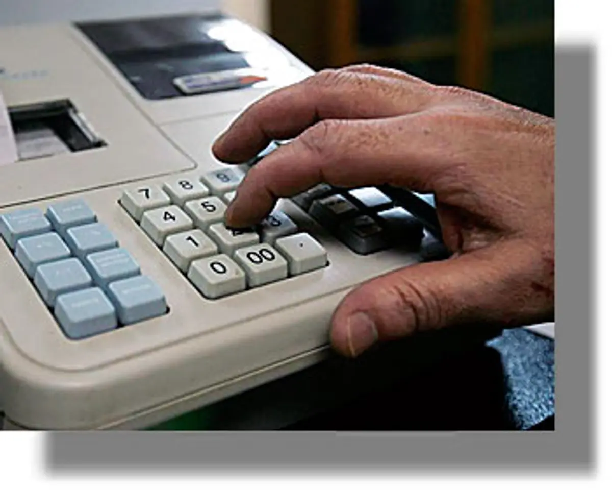 Ενώνουν τις δυνάμεις οι φορείς για να αντιμετωπίσουν την αύξηση του ΦΠΑ στα νησιά