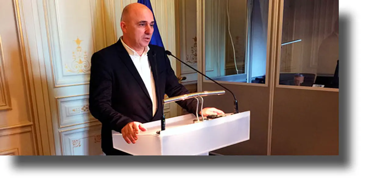 ΛΕΡΟΣ: Τι λέει ο Δήμαρχος Λέρου για τη συνάντηση με τον επίτροπο Μετανάστευσης Δ. Αβραμόπουλο