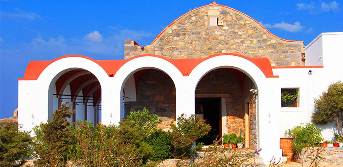 ΛΕΡΟΣ: Ανακοίνωση εορτασμού για τα εννιάμερα της Παναγίας του Κάστρου και Αγ. Φανουρίου