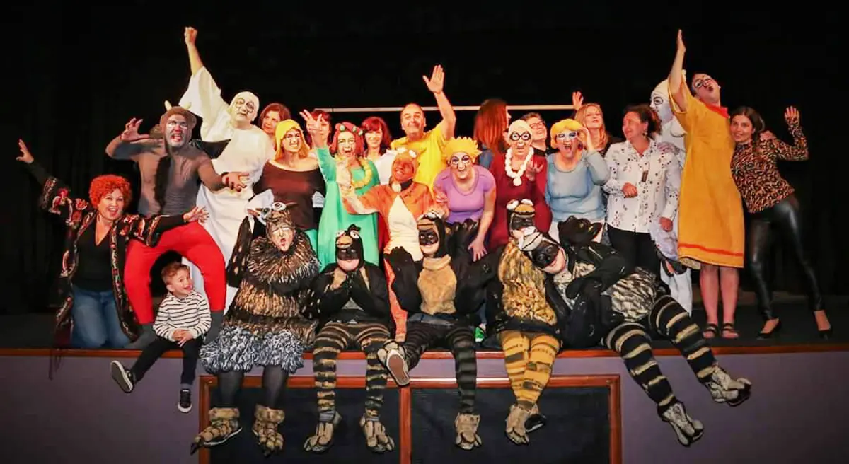 Η Θεατρική Ομάδα Λέρου στη Ρόδο